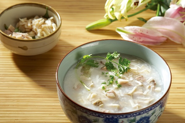 niềng răng đau không nên ăn gì