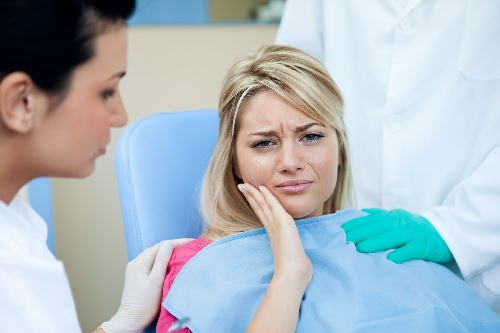 Điều trị tủy răng khi mang thai có nên không?