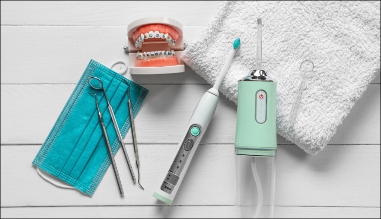 Niềng răng xong vẫn xấu do quá trình vệ sinh răng miệng sai cách