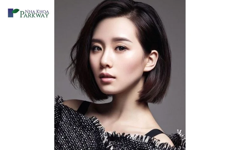 Kiểu khuôn mặt trái tim