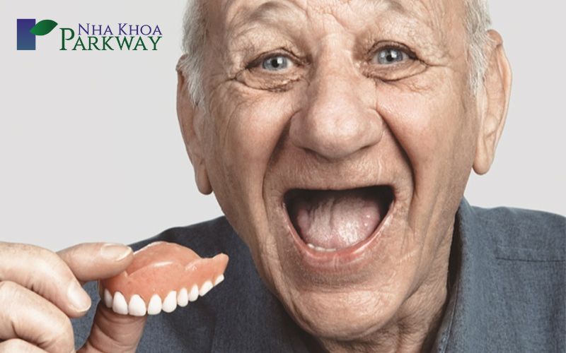 Lý do người già không nên để trống răng?