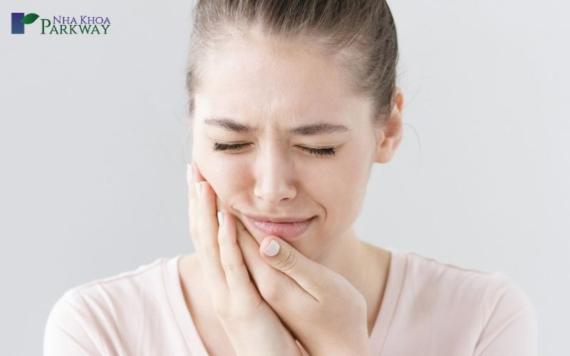 Tại sao bị đau răng sâu 