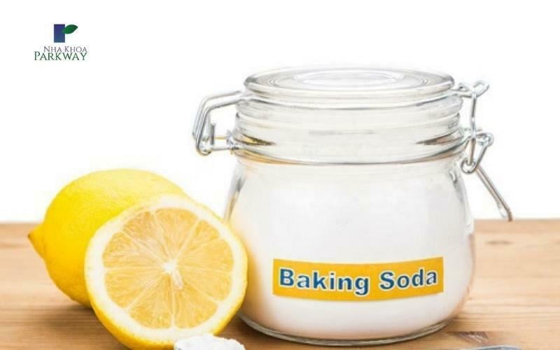 Ảnh quả chanh và baking soda, 2 nguyên liệu có thể dùng để tẩy trắng răng
