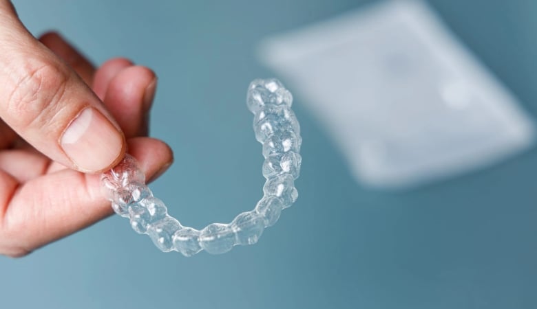 Niềng răng Invisalign Lite